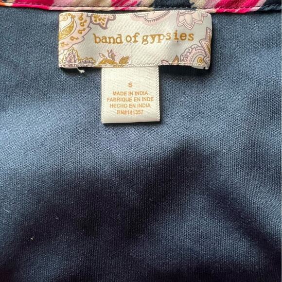 Band Of Gypsies Navy Blue and Pink Floral Maxi Wrap Dress- Size Small - Picture 3 of 14